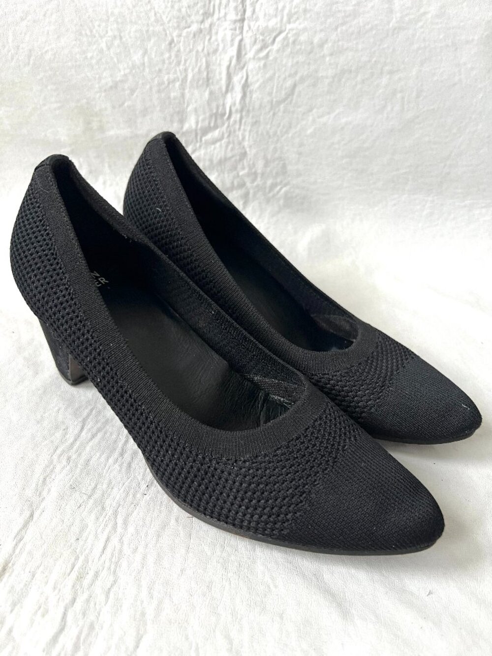 Eileen Fisher high heels Kiss Stretch Knit Pump black almond toe womens 9.5